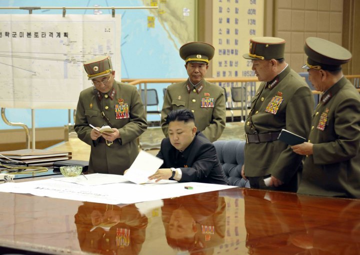 Kim Jong-un testează rachete, SUA se pregăteşte de exerciţii militare în Coreea de Sud