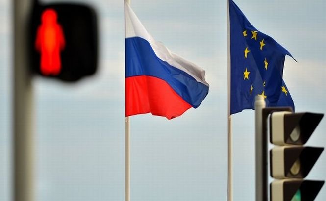 UE a lărgit aria sancţiunilor impuse de criza din Ucraina, dar ele nu vor fi implementate până nu vor avea loc noi negocieri de pace