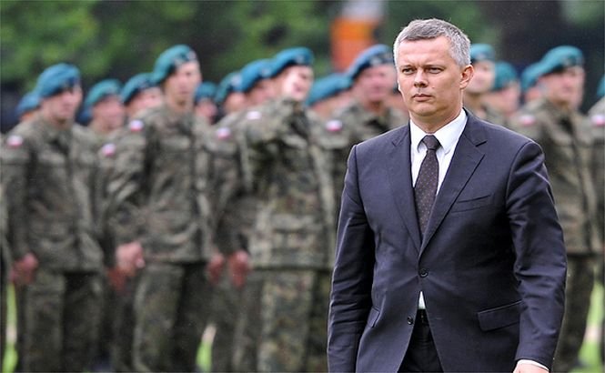 Polonia: Livrarea de arme Ucrainei ar fi ultima opţiune