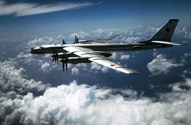 Acţiune provocatoare a Rusiei? Bombardiere strategice ruseşti interceptate în apropierea spaţiului aerian britanic 