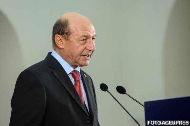 Denunţul făcut de Dorin Cocoş îl contrazice pe Traian Băsescu. Campania lui Băsescu, finanţată cu bani din şpăgi