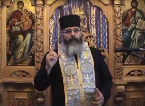 Un preot ortodox a devenit viral pe Facebook cu videoclipuri mai puţin obişnuite