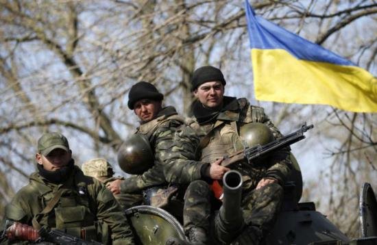 Ucraina. Separatiştii din Doneţk susţin că au încheiat retragerea armelor grele de pe linia frontului 