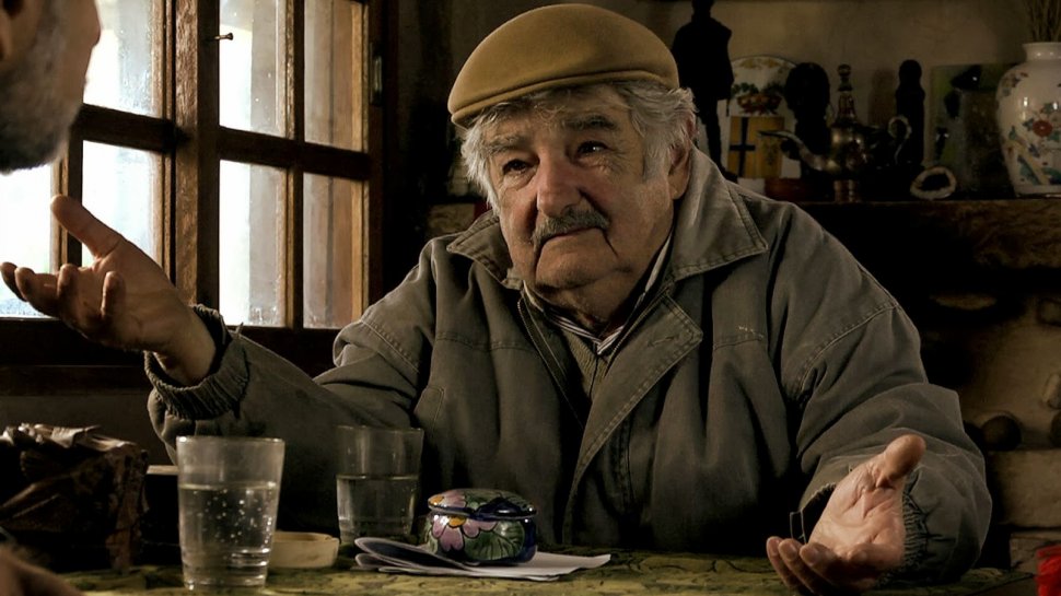 Cel mai sărac preşedinte din lume şi-a terminat mandatul. Cum îşi duce viaţa acum Jose Mujica