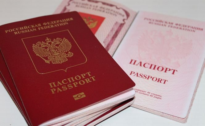 Putin a acordat cetăţenia rusă la 35 de ucraineni. Pe lângă aceştia, se află persoane născute în Belgia, Germania şi R.Moldova