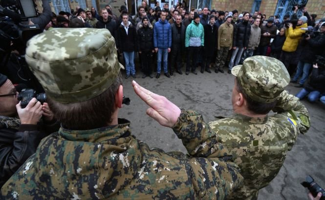 Efectul mobilizării ALANDALA: Armata ucraineană recrutează &quot;BEŢIVI, DROGAŢI şi IDIOŢI&quot;