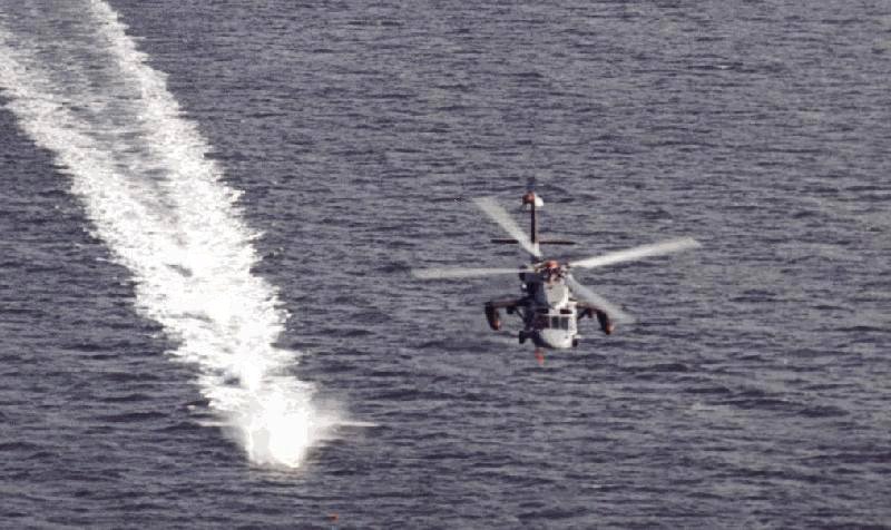 Unsprezece militari dispăruţi, după prăbuşirea unui elicopter al armatei SUA