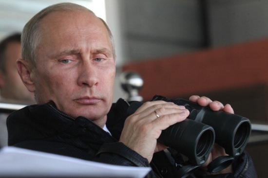 Vladimir Putin se va întâlni luni cu preşedintele kîrgîz