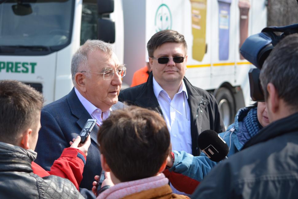 Sectorul 1: Începe curăţenia de primăvară pe strada ta 299357