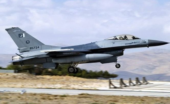 34 de militanţi au fost ucişi în raidurile aeriene din NV Pakistanului