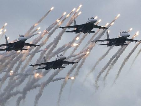 Avioane NATO au escortat aeronave ruseşti în nordul Estoniei