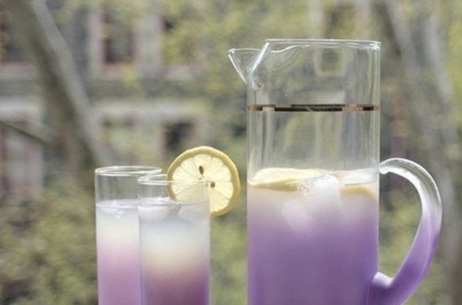 Cum să faci limonada cu lavandă şi să scapi de anxietate şi dureri de cap