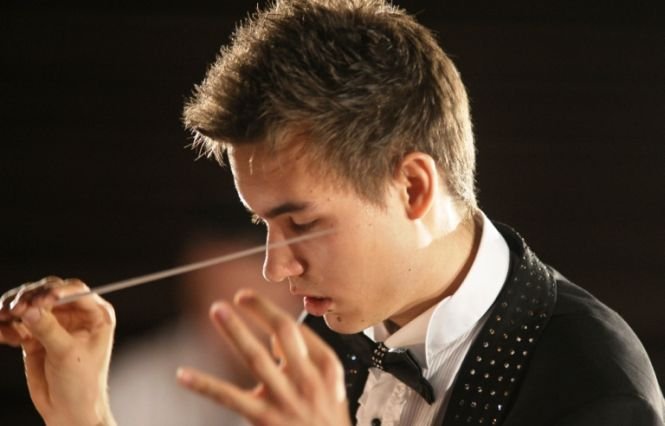 Pianistul şi compozitorul Matei Bucur Mihăescu, concert de succes la Veneţia