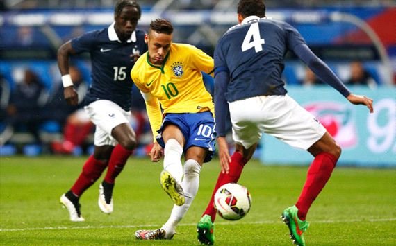 Brazilia învinge Franţa, 3 - 1, într-o partidă amicală