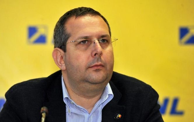 Deputatul Theodor Nicolescu a fost arestat preventiv