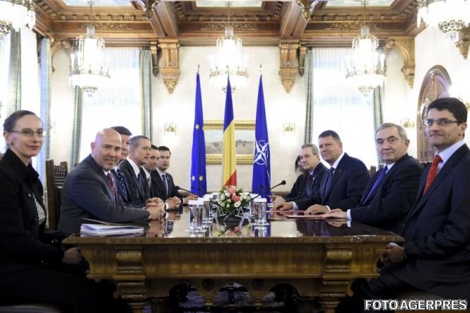 Klaus Iohannis, întâlnire cu o delegaţie a Congresului SUA: România oferă oportunităţi pentru investiţiile străine
