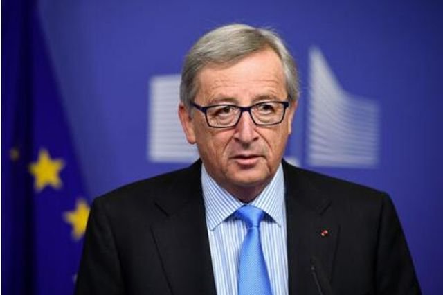Juncker își amână vizita la Kiev din motive de sănătate
