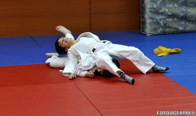 Două medalii de aur pentru România, la Cupa Europeană de judo pentru juniori