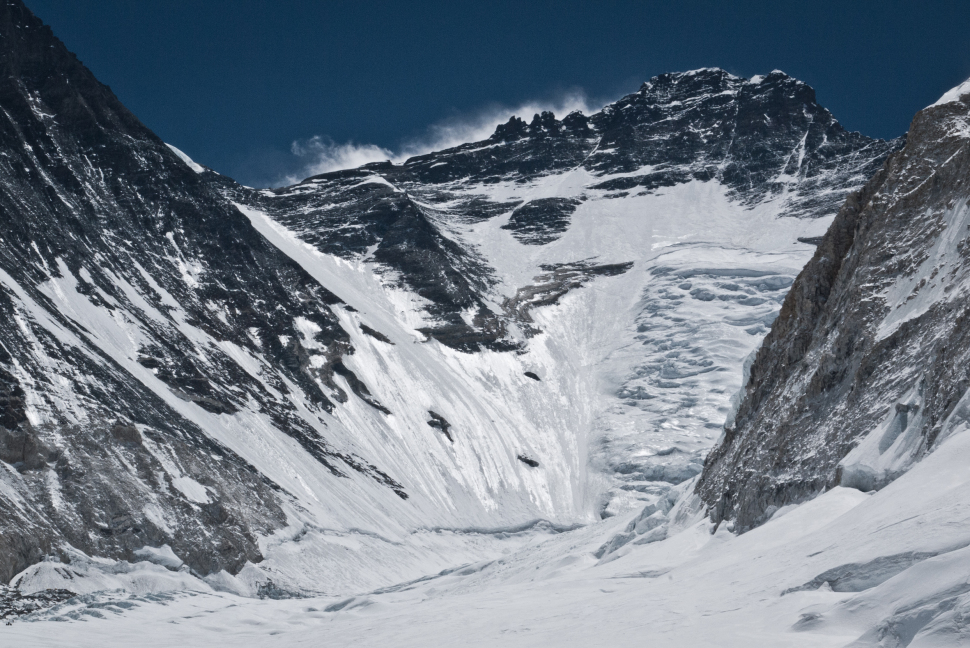 Alex Găvan - expediție fără oxigen suplimentar pentru a urca vârful Lhotse (8516m)