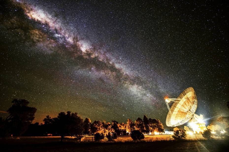 &quot;Extratereştrii încearcă să comunice cu noi&quot;. Mesajele interceptate de telescopul din Hawaii