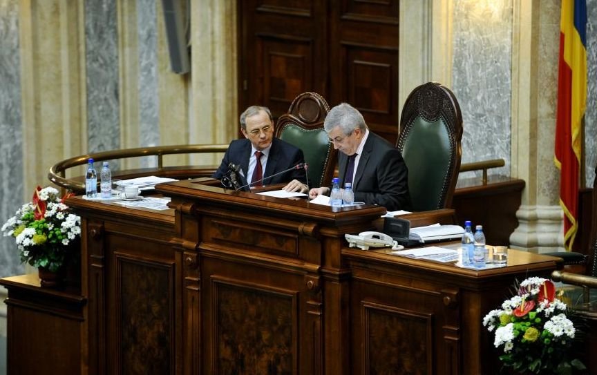 La ordinea zilei: Scandal în Senat. PNL forţează demisia lui Tăriceanu. Deputatul Mihai Voicu: Inevitabil se va ajunge la o revocare