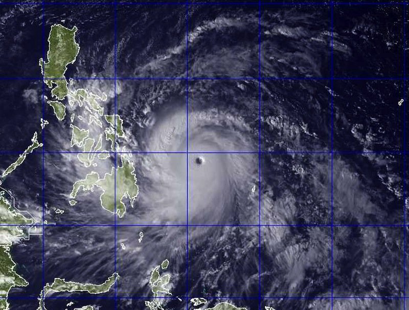 Un URAGAN de categoria 5 se îndreaptă spre Filipine. Autorităţile sunt în alertă