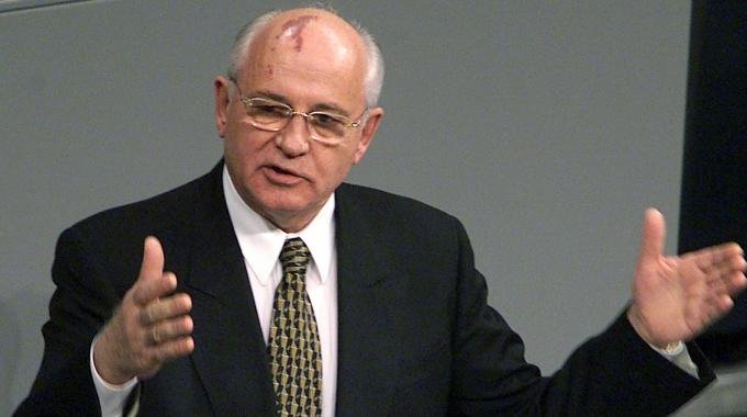 Mihail Gorbaciov, implicat într-un accident rutier la Moscova