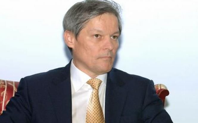 Fostul ministru Dacian Cioloş, audiat la Parchetul General