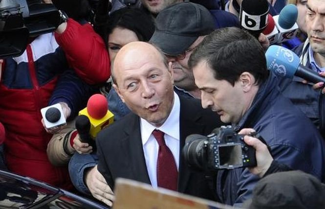 Numele lui Traian Băsescu, în dosarul doctorului Yassin