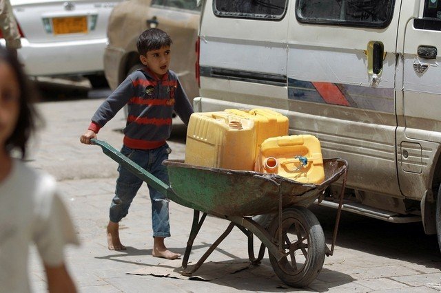ONU cere ''o pauză umanitară imediată'' de cel puțin câteva ore pe zi în Yemen 