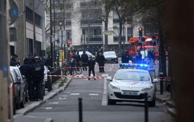 Valls: Șapte francezi sau rezidenți în Franța, autori ai unor atentate sinucigașe în Irak și Siria 