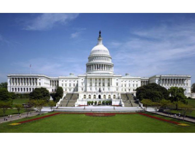 Alertă de securitate la Washington, după ce un elicopter a aterizat lângă Capitoliu
