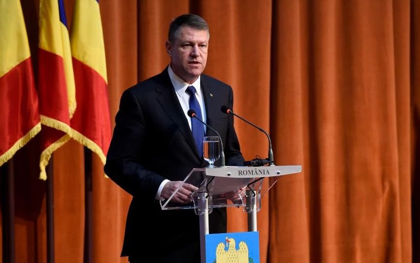 Iohannis cheamă partidele la consultări. Mesajul preşedintelui României pentru liderii politici
