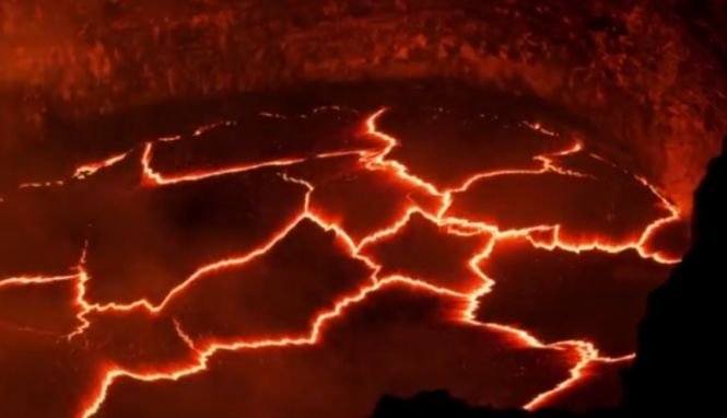 Paradisul din Hawaii, dominat de zeiţa focului. Imagini spectaculoase cu puterea unuia dintre cei mai activi vulcani ai lumii