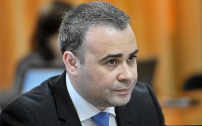 Fostul ministru Darius Vâlcov RĂMÂNE în arest