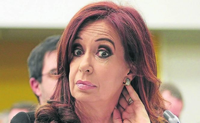 Preşedintele Argentinei SCAPĂ de acuzaţiile controversate