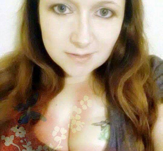 Copil lăsat să MOARĂ pe podeaua apartamentului INFESTAT de gândaci, care s-au HRĂNIT din el 304122