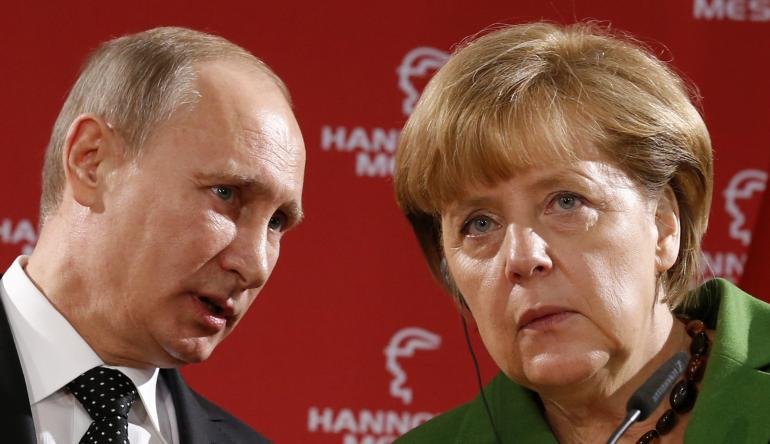 Kremlinul a confirmat o întîlnire a lui Putin cu Angela Merkel pe 10 mai, la Moscova
