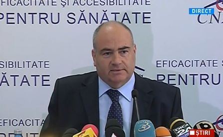 Preşedintele CNAS îi linişteşte pe românii care au luat cu asalt casele de sănătate din ţară să-şi ridice cardurile