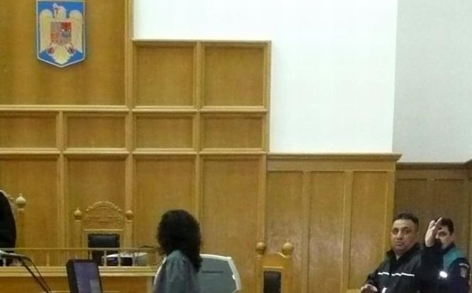 Fosta şefă a Tribunalului Olt, judecătoarea Carmen Marinescu, a fost trimisă în judecată