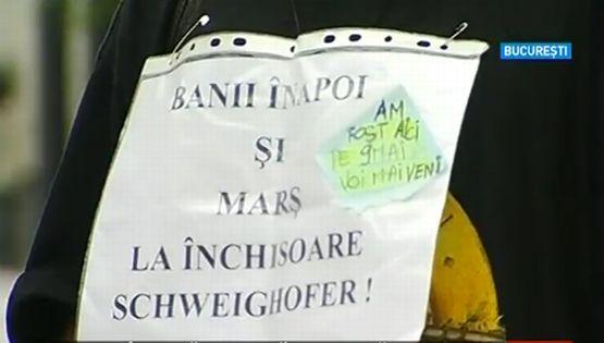 Proteste în toată ţara faţă de defrişările masive. &quot;Vrem ca despăduririle ilegale şi abuzive să înceteze!&quot;