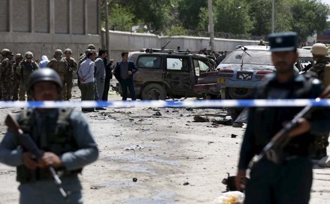 O EXPLOZIE puternică a zguduit cartierul ministerial din Kabul