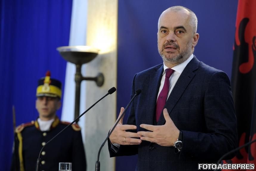 Albania amenință cu un veto candidatura Macedoniei la NATO