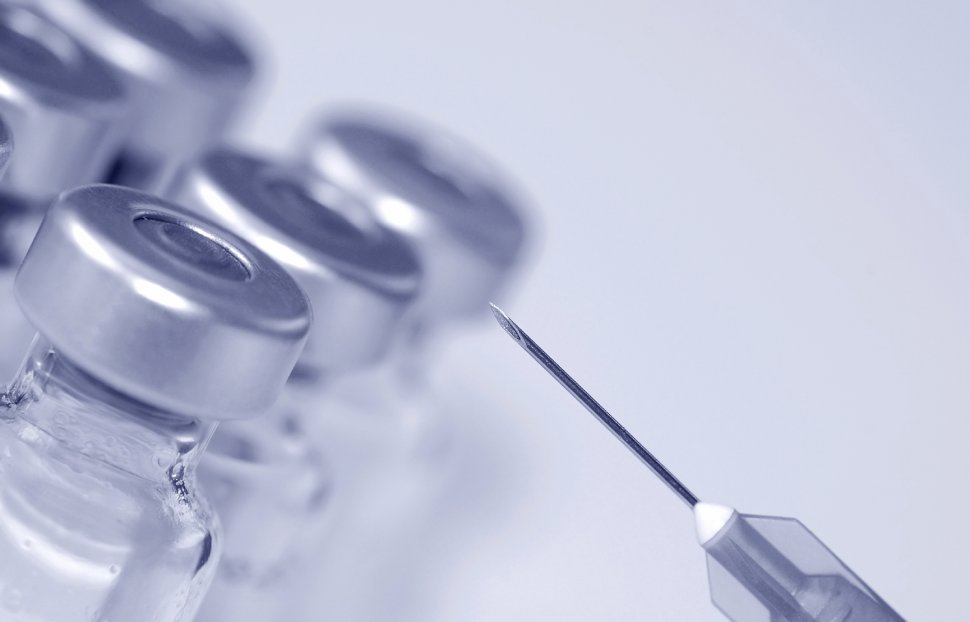 Institutul Cantacuzino precizează că are autorizație de fabricație și de punere pe piață pentru vaccinul gripal trivalent 