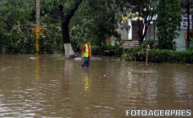Avertizare de inundaţii în Harghita şi Mureş, până la ora 20.00