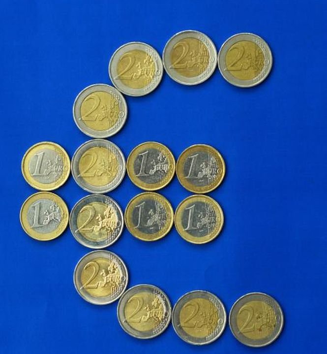 Euro a atins maximul ultimelor patru luni. Vezi aici cursul BNR
