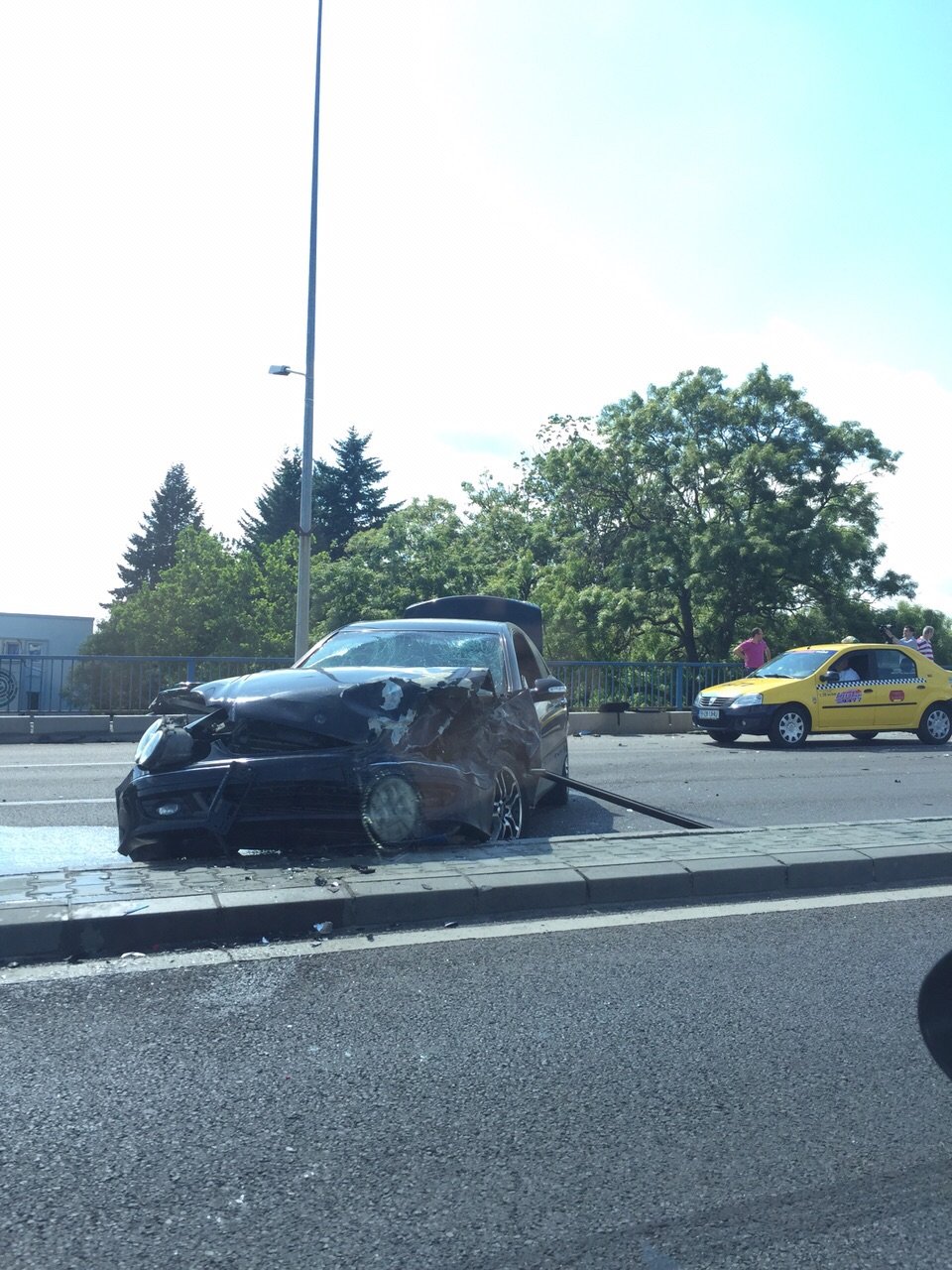 Accident cu 4 maşini la ieşirea din Bucureşti. Trafic îngreunat pe DN1