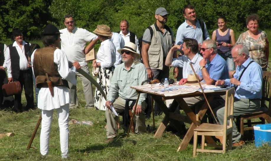Prinţul Charles a jurizat un concurs de cosit în Valea Zălanului, Covasna