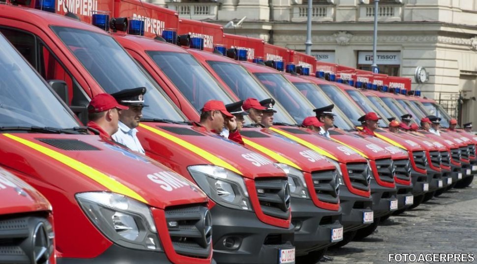 Ministrul Bănicioiu: 30 de ambulanțe noi vor fi achiziționate sâmbătă