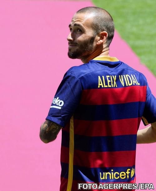 FC Barcelona l-a transferat pe Aleix Vidal